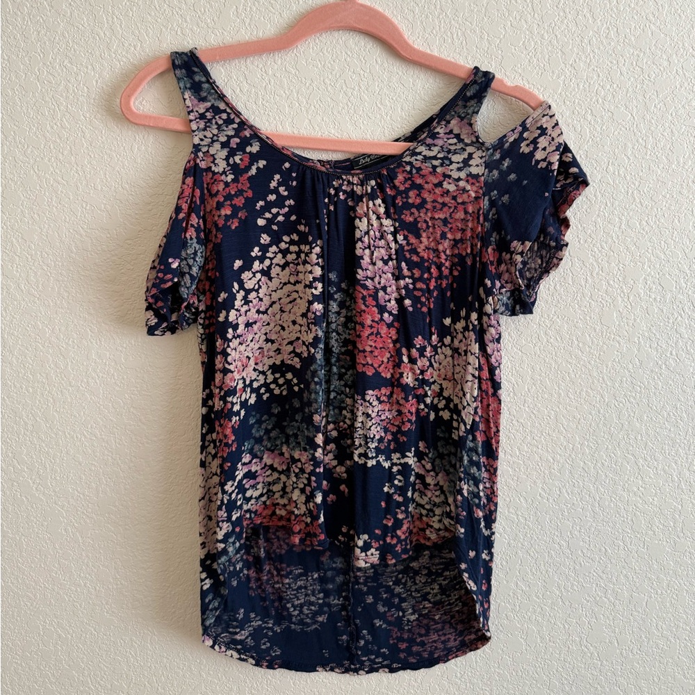 Lucky Brand Navy and Pink Floral Cold Shoulder Top